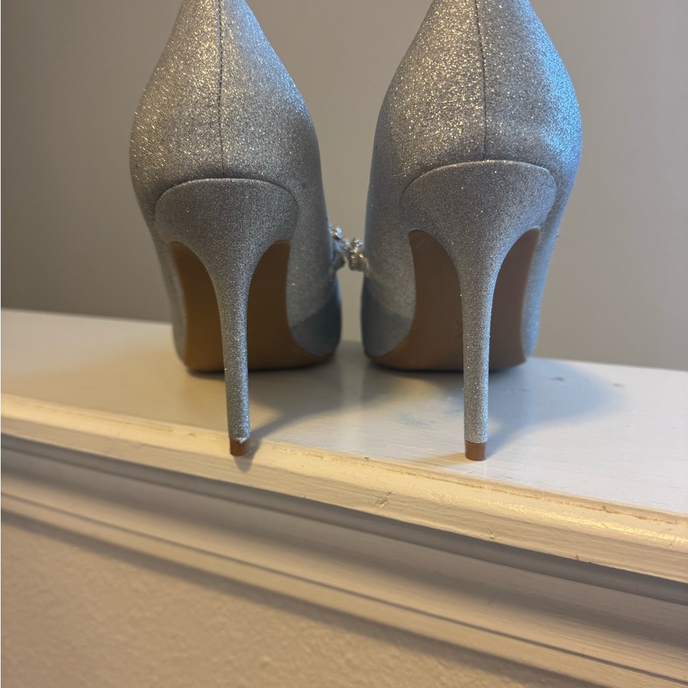 BCBGMaxazria Branda Stiletto Pump Silver Rhinestones Heels Glitter 8 9.5 NEW - Picture 4 of 8